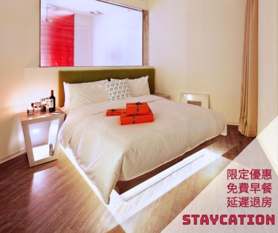 Hotel 7 Taichung Esterno foto